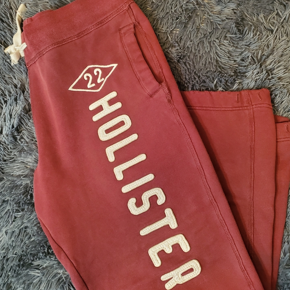 Hollister Burgundy sweats